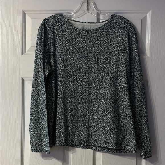 croft & barrow Tops - Croft & Barrow Dark Green and White Patterned Long Sleeve Top